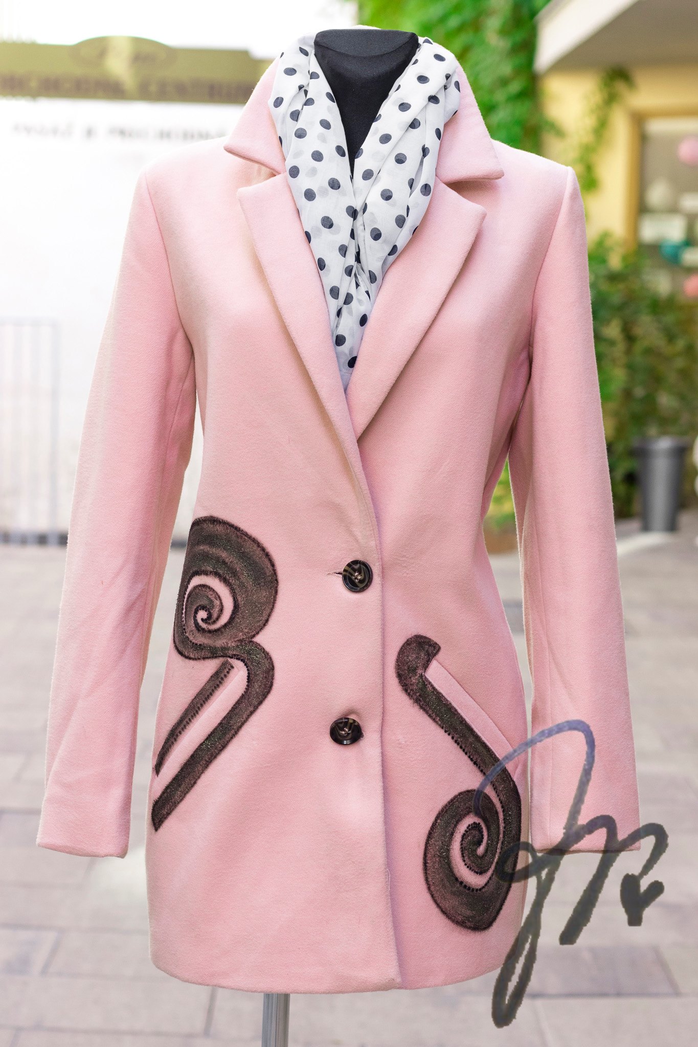 zlatica-vinsova-stylista-modny-navrhar-originalny-saty-malovany-textil-original-fashion-16