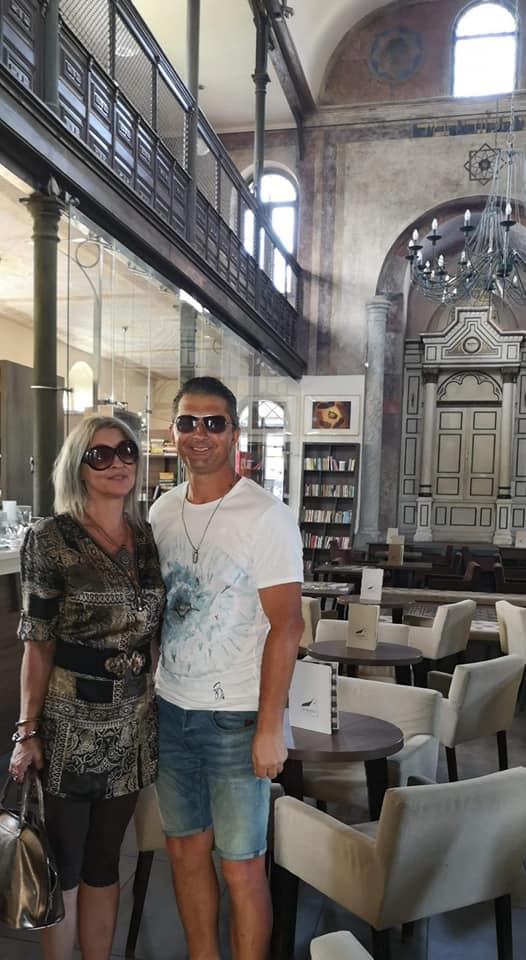 zlatica-vinsova-stylista-modny-navrhar-originalny-saty-malovany-textil-original-fashion-37