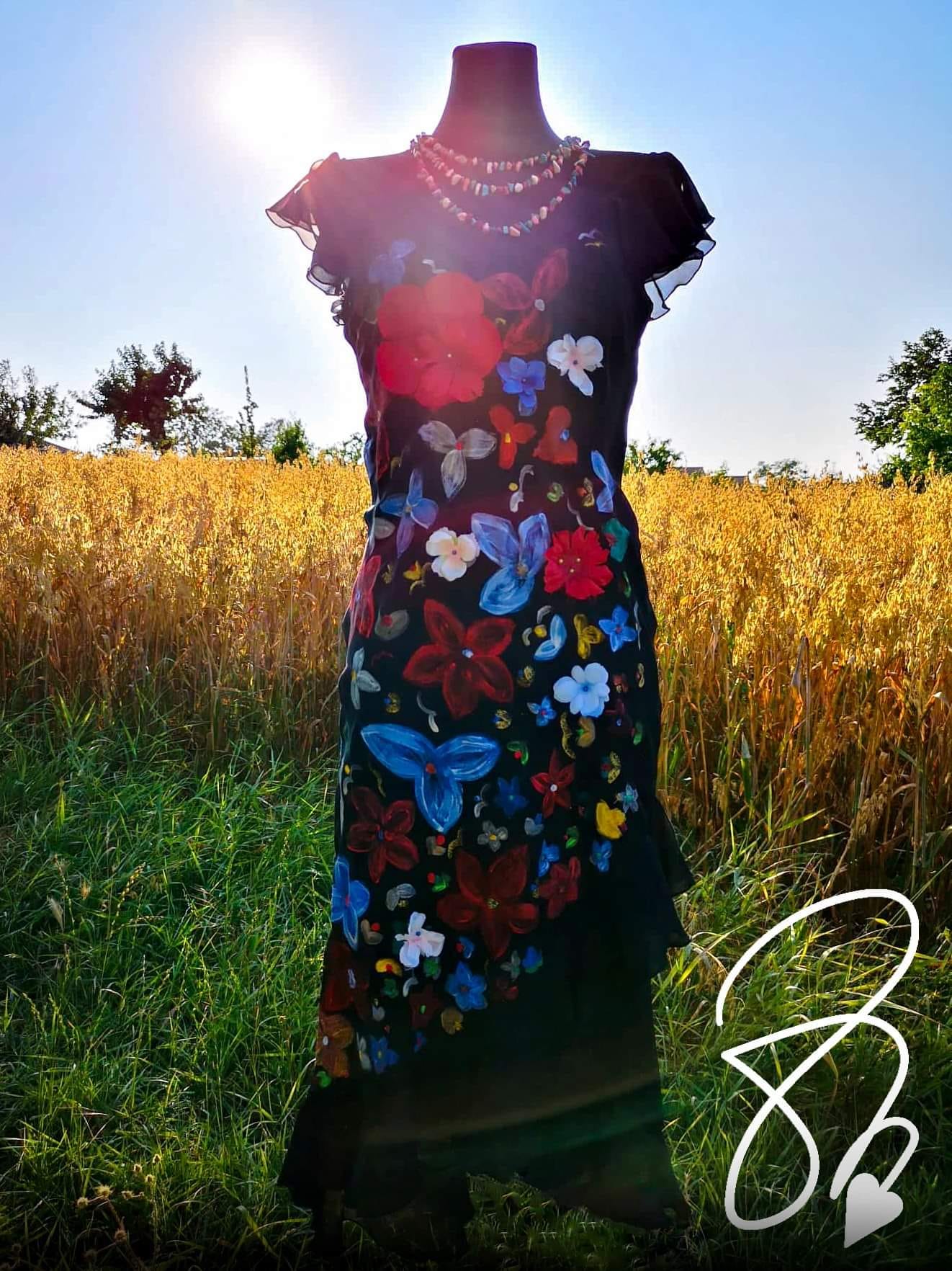 zlatica-vinsova-stylista-modny-navrhar-originalny-saty-malovany-textil-original-fashion-31