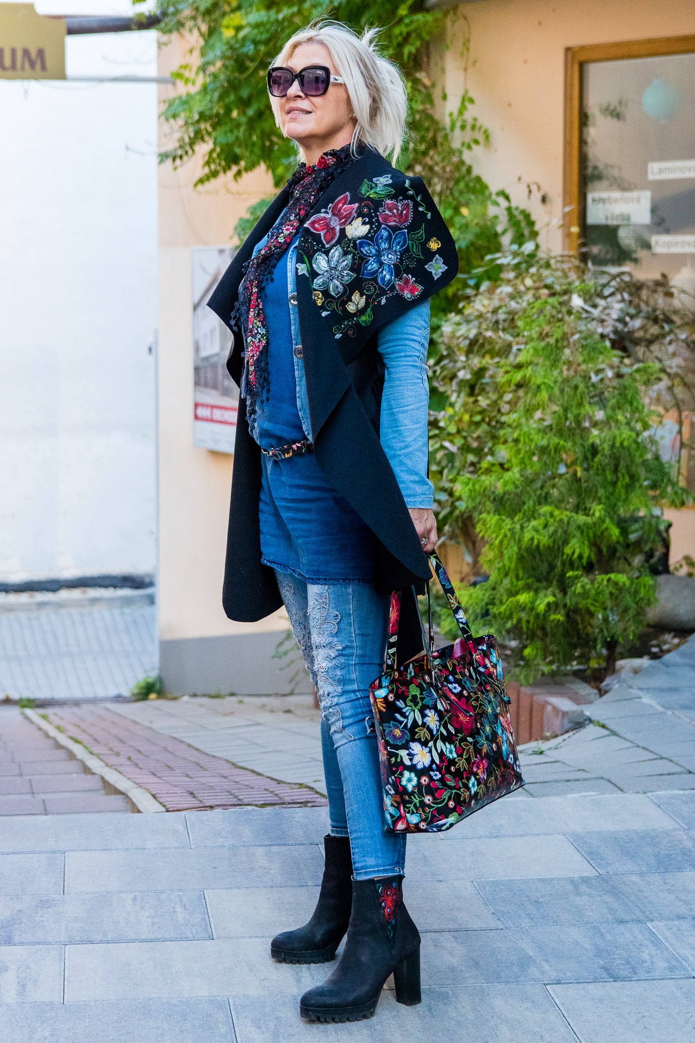 zlatica-vinsova-stylista-modny-navrhar-originalny-saty-malovany-textil-original-fashion-53